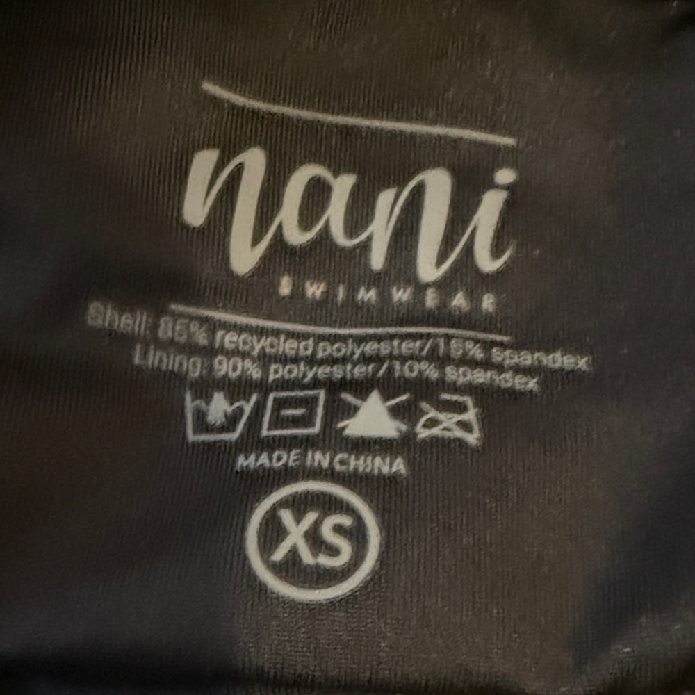 nani Patchwork Black and White Swimsuit - Picture 4 of 7